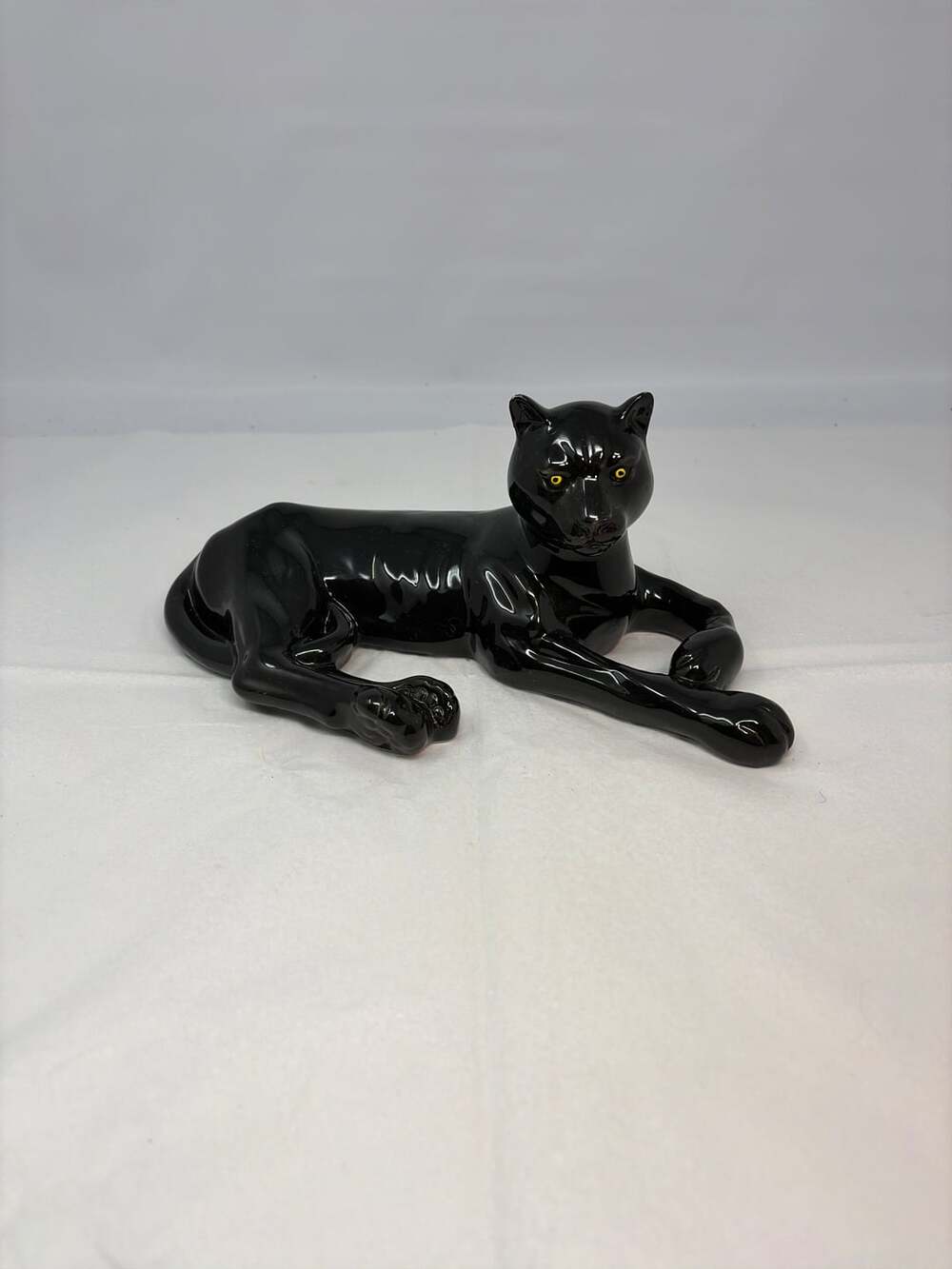 VINTAGE Mann Pottery  CERAMIC BLACK laying PANTHER 10 “ long